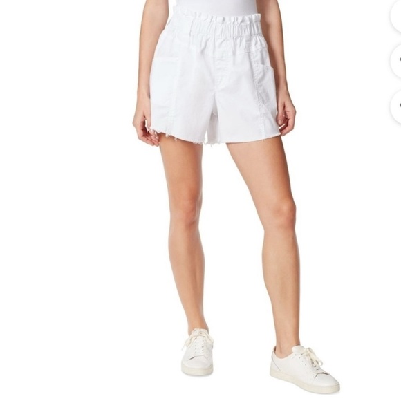 🔥NWT:FRAYED JEANS White Pocketed Fringed Baggy Elastic Waist High Waist Shorts - Picture 3 of 10